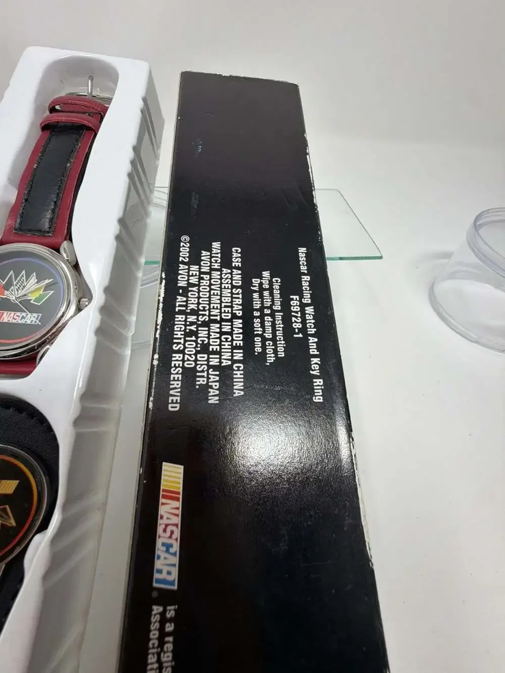 Avon NASCAR Racing Watch and Key Ring Gift Set F69728-1